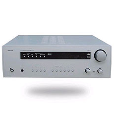 į(Arcam) AV ù DIVA AVR 100